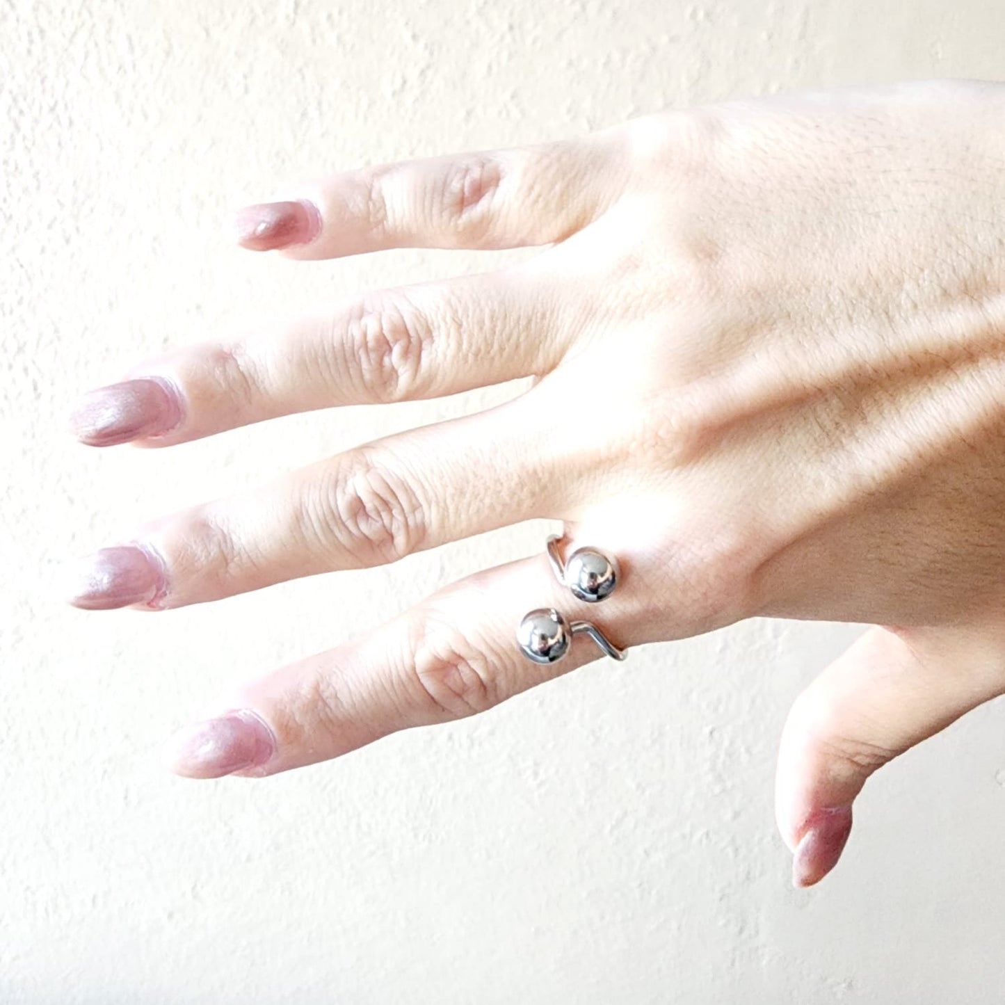 Silver and gold spiral ring, chunky dot Ring, golden dots ring, gold bold ring, silver bold ring, bulky silver and gold ring, Secrets Santa gift for her, valentine gift, jewelry gift for valentines, love ring, love jewelry, gift for wife, gift for friend, friendship gifts, self love ring, amor propio anillo, anillo de corazon, waterproof ring, waterproof jewelry, timeless jewelry